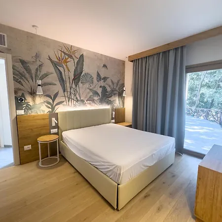 Poseidonia - Luxury Design & Eco Retreat