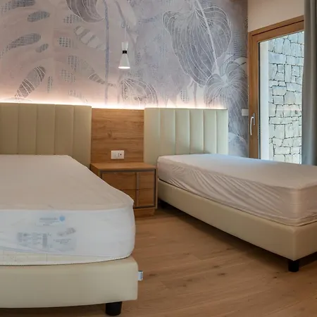 Poseidonia - Luxury Design & Eco Retreat ドノラティコ