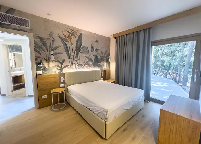 Poseidonia - Luxury Design & Eco Retreat